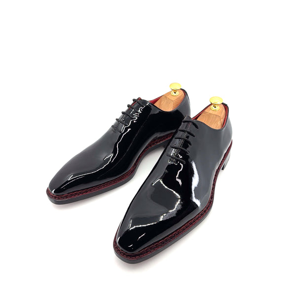 Ugo Vasare Jason Wholecut Patent Calfskin Oxford - Black