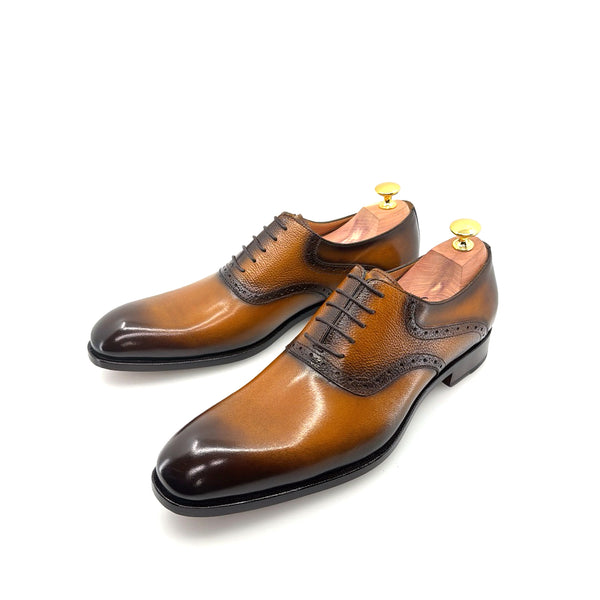 Ugo Vasare Leather Lace-Up Oxford - Caramel