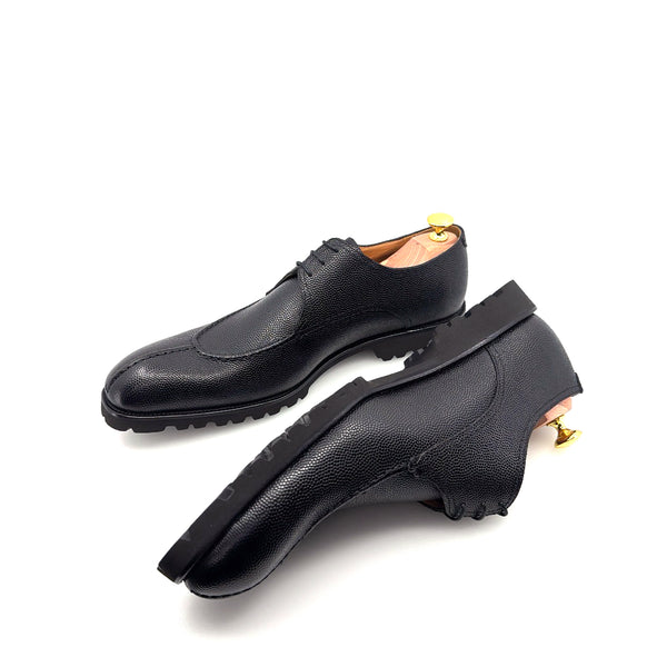 Ugo Vasare Jayden Pebble Grain Oxford - Black