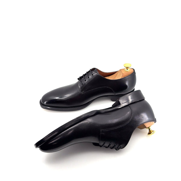 Maurice E Leather Lace-Up Derby - Black
