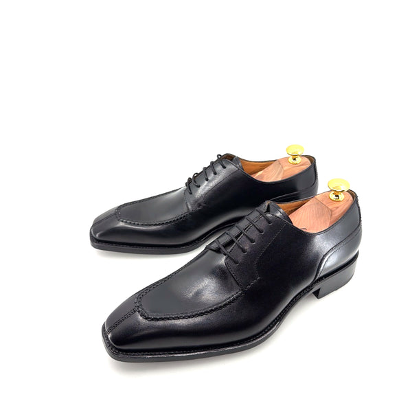 Ugo Vasare "Norman" Calfskin Lace-Up Split-Toe Oxford - Black