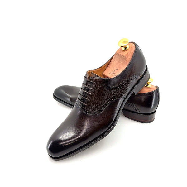 Ugo Vasare Leather Lace-Up Oxford - Dark/Brown