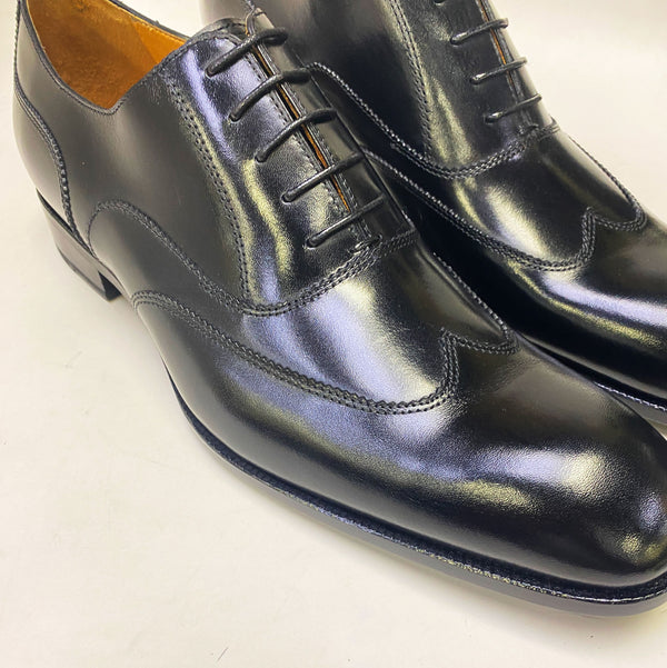 Ugo Vasare Leather Wingtip Oxford - Black