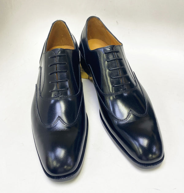 Ugo Vasare Leather Wingtip Oxford - Black