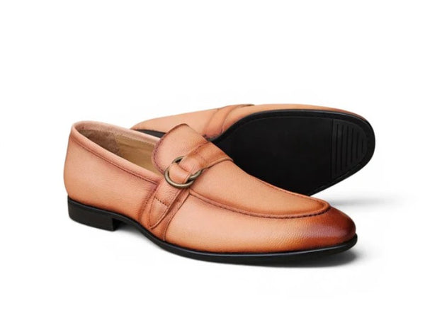 Carrucci Double D Leather Loafer - Peach
