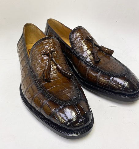 Ugo Vasare Alligator Tasseled Loafer - Brown