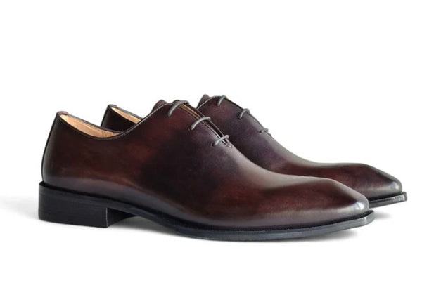 Carrucci Wholecut Calfskin Oxford - Chestnut