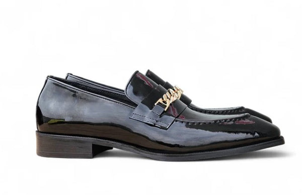 Carrucci Amber Patent Loafer - Black
