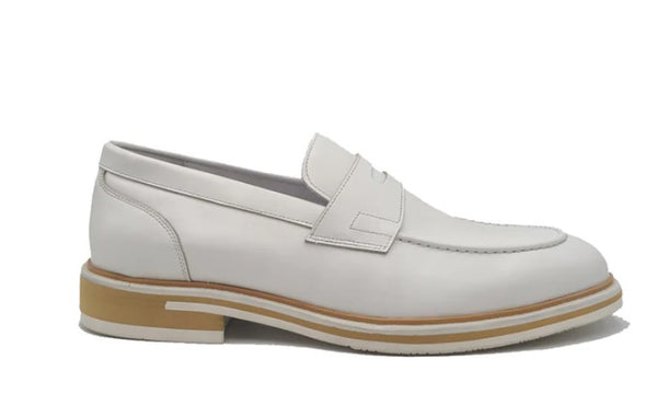 Carrucci Calfskin Penny Loafer - White