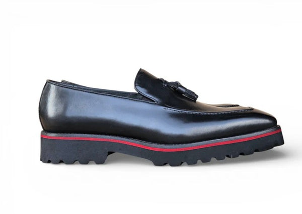 Carrucci Calfskin Tassel Loafer - Black