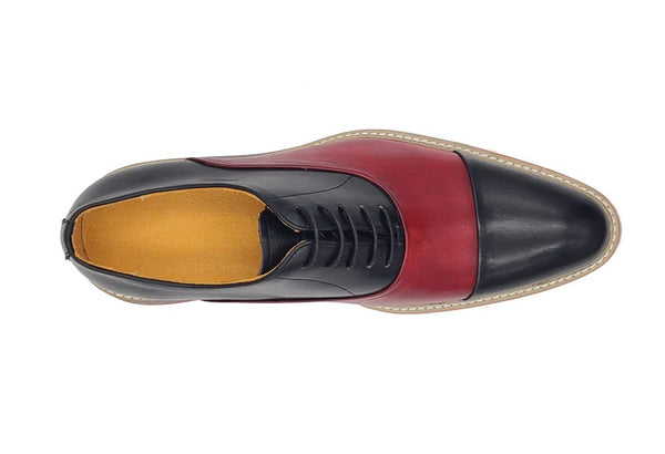 Carrucci Leather Lace-Up Oxford - Black/Burgundy