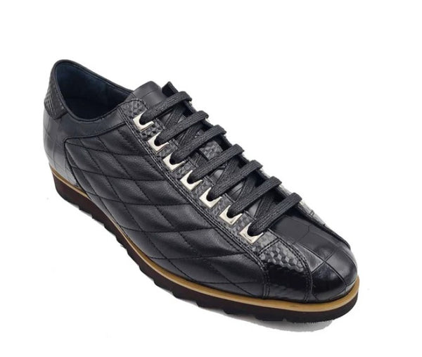 Carrucci Quilted Leather Sneaker - Black