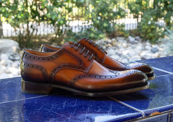 Ugo Vasare Calfskin Wingtip Oxford - Caramel