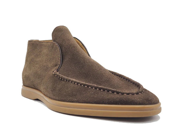 Carrucci Suede Loafer - Brown