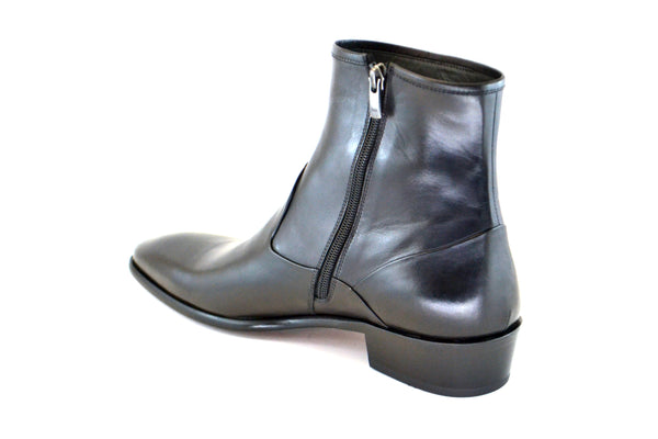 Corrente Burnished Calfskin Boot - Black