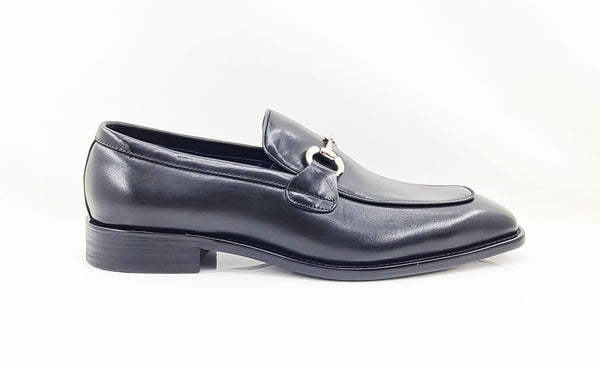 Carrucci Calfskin Loafer - Black
