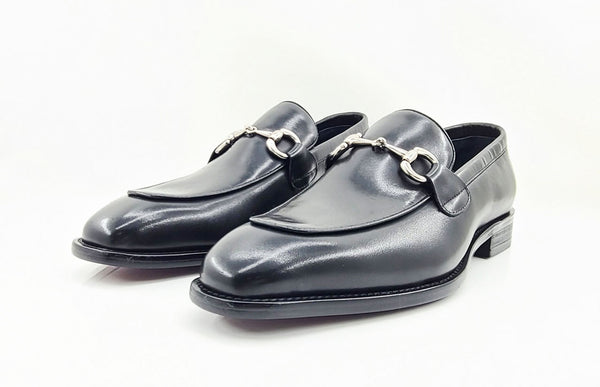 Carrucci Calfskin Loafer - Black