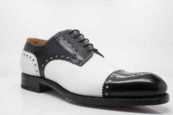 Ugo Vasare Blucher Oxford Calfskin - Black/White