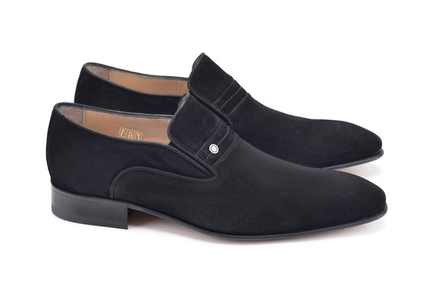 C&E Velvet Loafer - Black