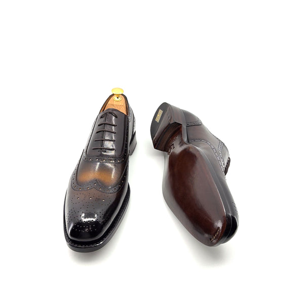 Ugo Vasare Calfskin Wingtip Oxford - Chocolate