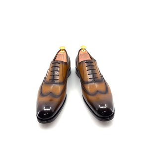 Ugo Vasare Leather Wingtip Oxford - Caramel