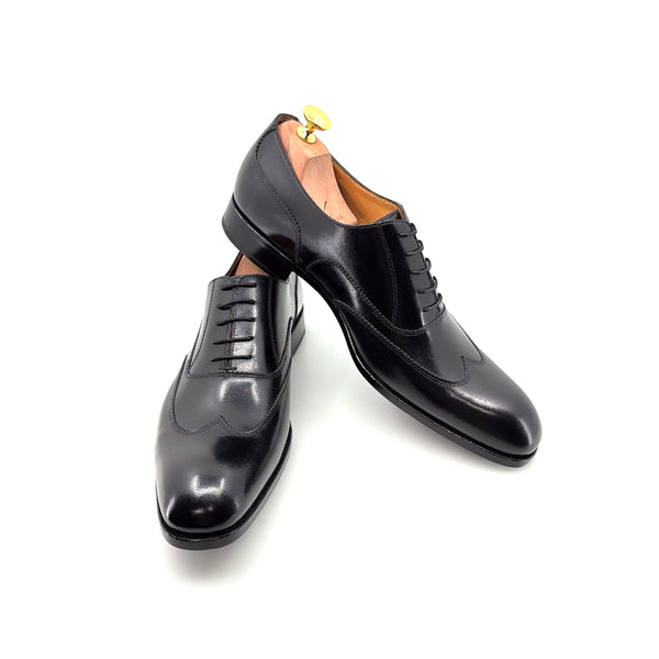 Ugo Vasare Leather Wingtip Oxford - Black