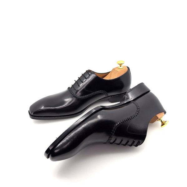 Ugo Vasare Leather Oxford - Black