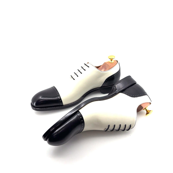 Ugo Vasare Anthony Calfskin Oxford - Black/Bone