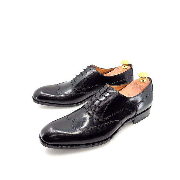 Ugo Vasare Leather Wingtip Oxford - Black
