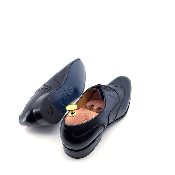 Ugo Vasare Leather Wingtip Oxford - Navy