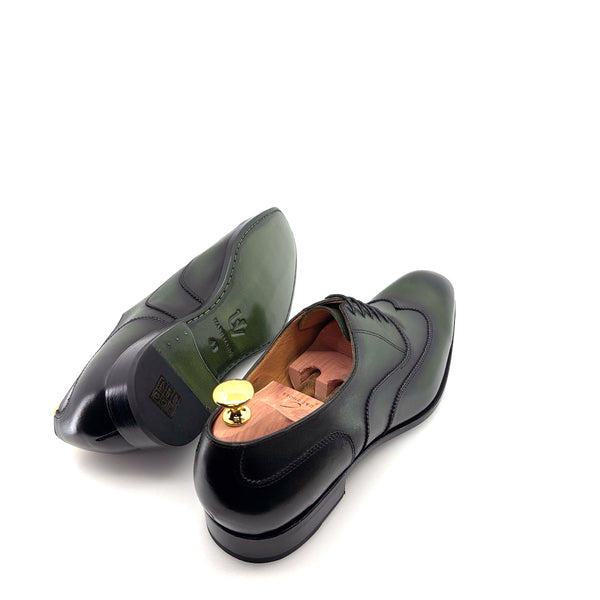 Ugo Vasare Leather Wingtip Oxford - Green