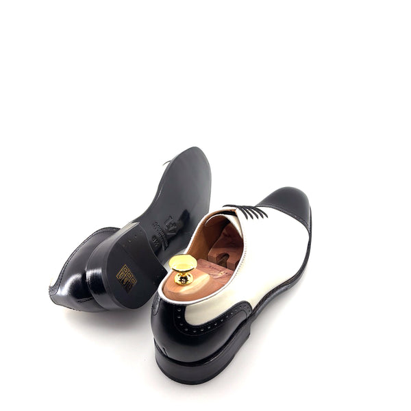 Ugo Vasare Anthony Calfskin Oxford - Black/Bone