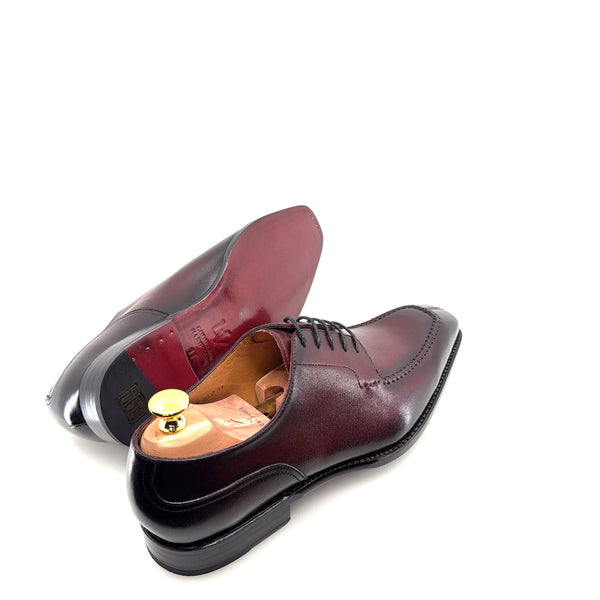 Ugo Vasare "Norman" Calfskin Lace-Up Split-Toe Derby - Burgundy