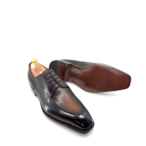 Ugo Vasare "Norman" Calfskin Lace-Up Split-Toe Derby - Cognac