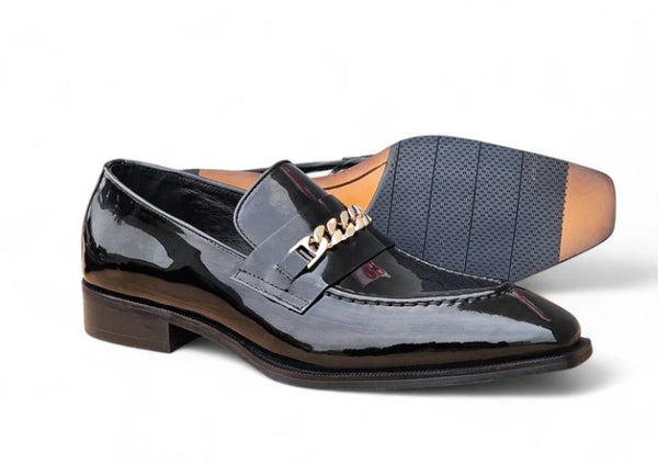 Carrucci Amber Patent Loafer - Black