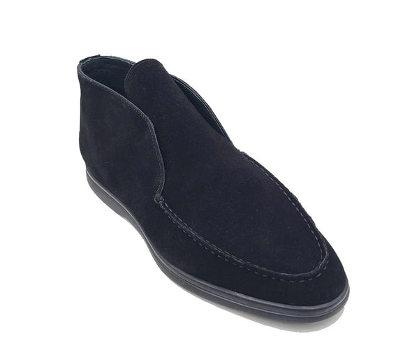 Carrucci Suede Loafer - Black