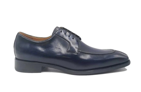 Carrucci Calfskin Split Toe Shoe - Navy
