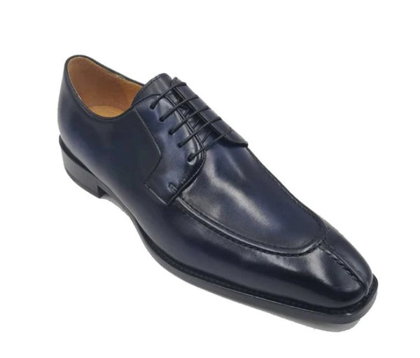 Carrucci Calfskin Split Toe Shoe - Navy