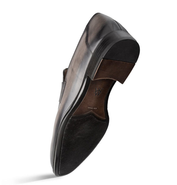 Mezlan Avenue Loafer - Dark/Grey