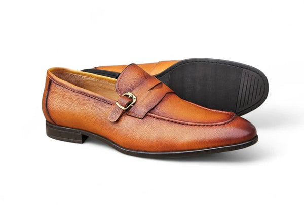 Carrucci Grant Leather Loafer - Cognac