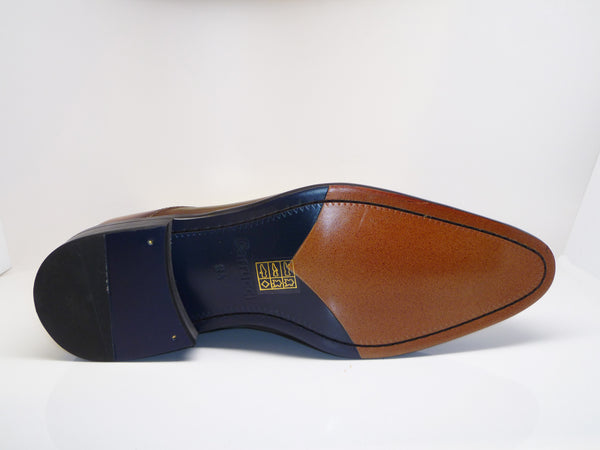 Carrucci Burnished Calfskin Oxford - Olive