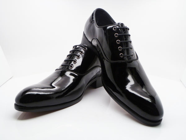 Carrucci Patent Leather Oxford - Black