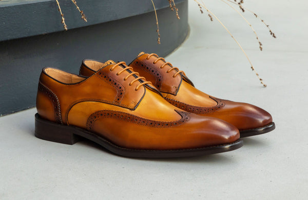 C&E Shoes Leather Lace-Up Shoe - Tan/Cognac