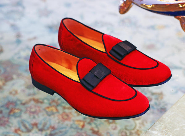 C&E Carrucci Velvet Loafer - Red