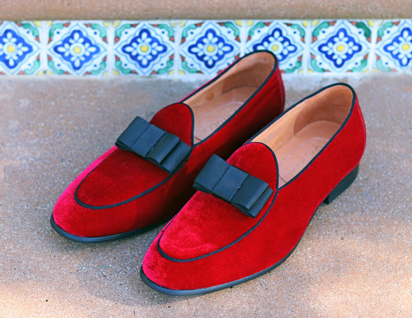 C&E Carrucci Velvet Loafer - Red