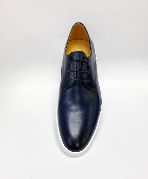 C&E Shoes Calfskin Lace-Up Sneaker - Navy
