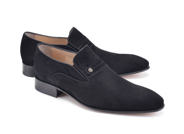 C&E Velvet Loafer - Black
